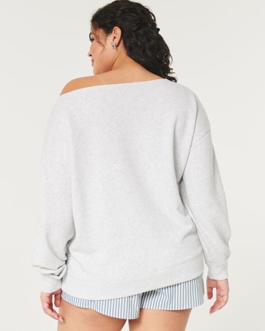 Hollister White Oversized Off-the-shoulder Volleyball Graphic Sweatshirt