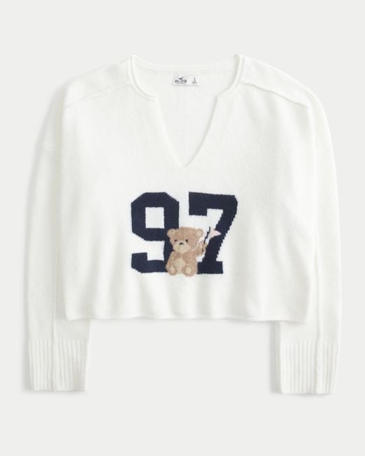 Hollister White Komfortabler Hollister Pullover mit Cloud-Grafik und eingekerbtem Ausschnitt