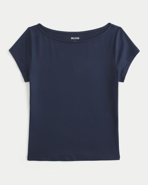 Hollister Blue Short-sleeve Seamless Fabric Slash-neck T-shirt