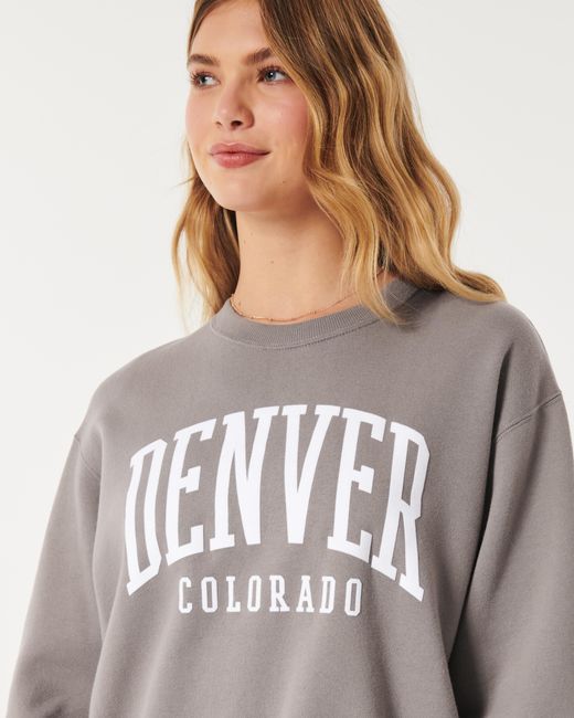 Hollister Gray Lässiges Sweatshirt mit Denver-Grafik und Rundhalsausschnitt