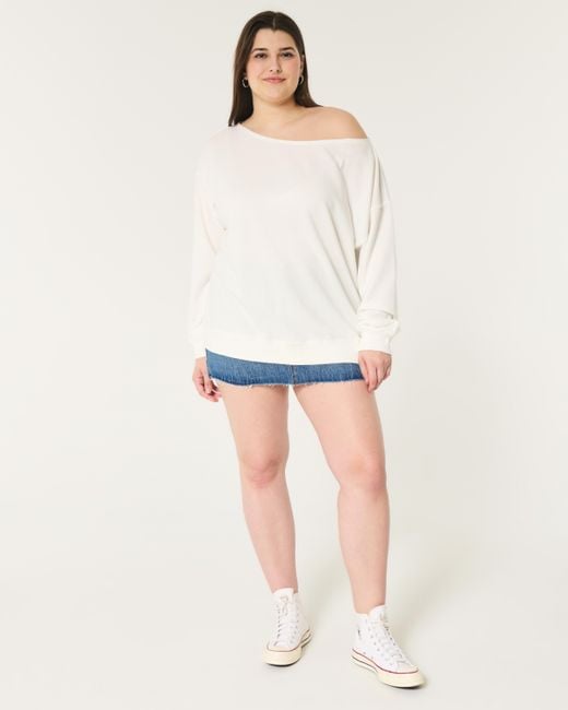 Hollister White Oversized Off-the-shoulder Sweatshirt