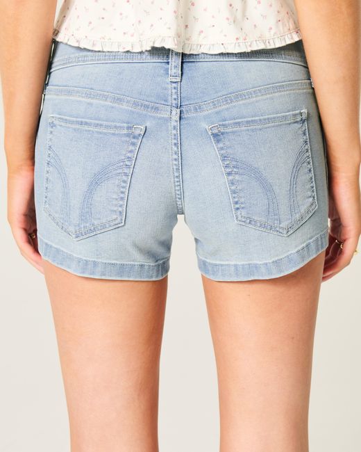 Hollister Blue Low Rise Shorty-Shorts aus Jeansstoff in heller Waschung