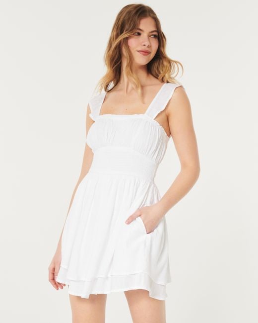 Hollister White Hollister Saidie doppelt gestuftes Skort-Kleid