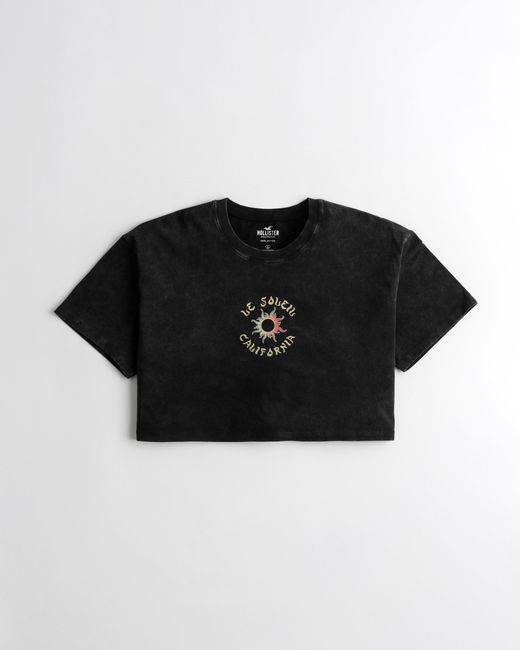 Hollister Crop Oversized Graphic Tee in 