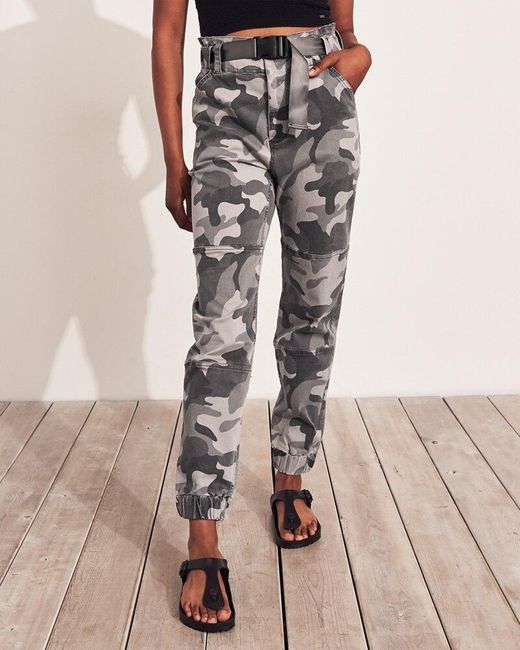 hollister army joggers