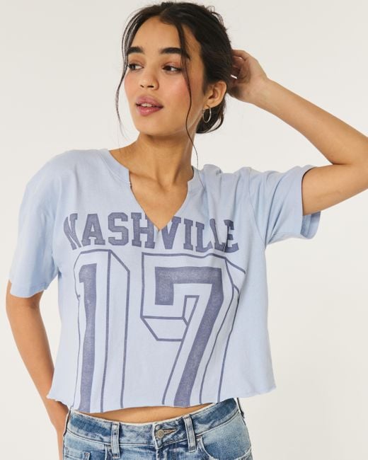 Hollister crop boyfriend graphic tee hotsell