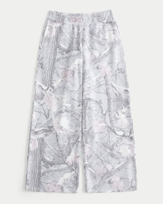 Hollister White Snow Camo Baggy Sweatpants