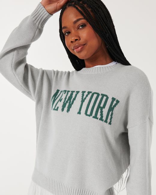 Hollister Gray Oversized Pullover mit New York-Grafik und Rundhalsausschnitt