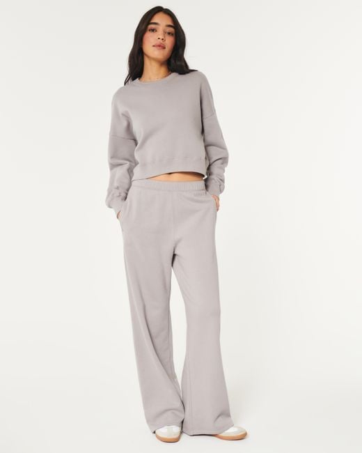 Hollister Gray Sweatshirt & Wide-leg Sweatpants Bundle