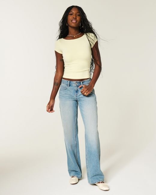 Hollister Natural Short-sleeve Seamless Fabric Slash-neck T-shirt