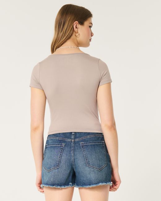 Hollister Gray T-Shirt aus nahtlosem Soft-Stretch-Material mit eckigem Ausschnitt