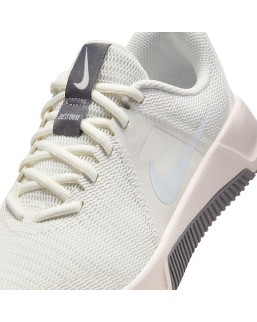 Nike White Mc Trainer 3 Workout Shoes