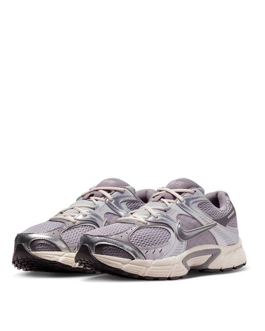 Nike Gray V5 Rnr Shoes for men