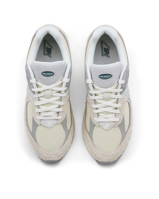 New Balance White Nb 2002