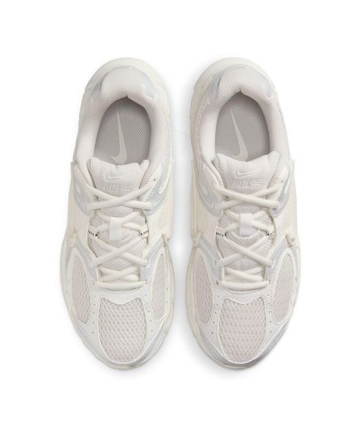 Nike White V5 Rnr