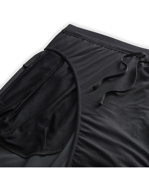 Nike Black Stride 7In Short for men