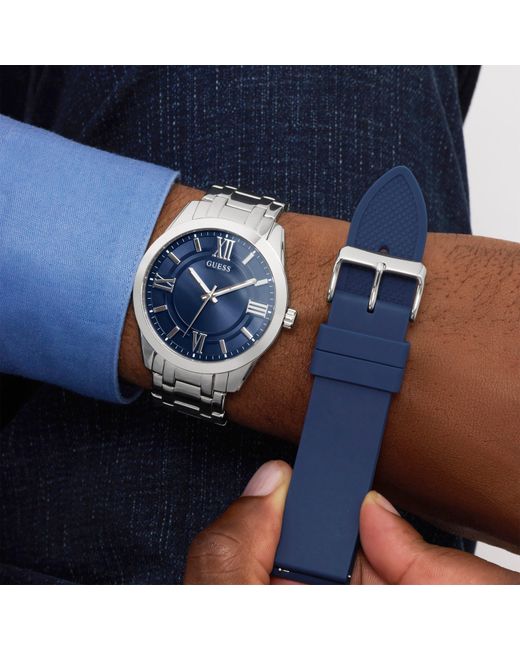 Guess Blue Elliot Boxset Quartz Analogue Watch for men