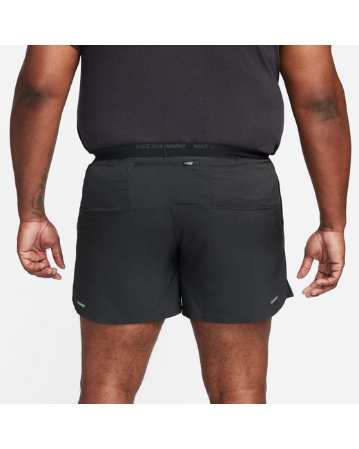Nike Blue Stride 5In Performance Shorts for men