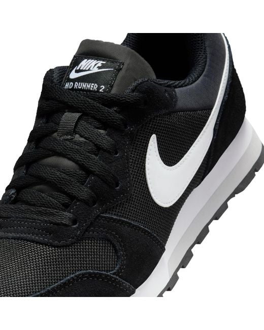 Nike Black Md Runner 2