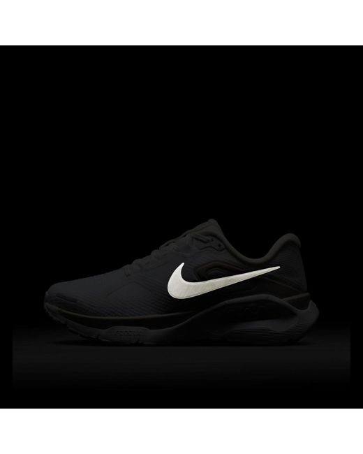 Nike White Everyday Running Shoes