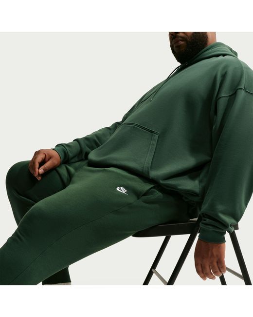 Nike Green Sportswear Club Fleece Jogging Pants for men