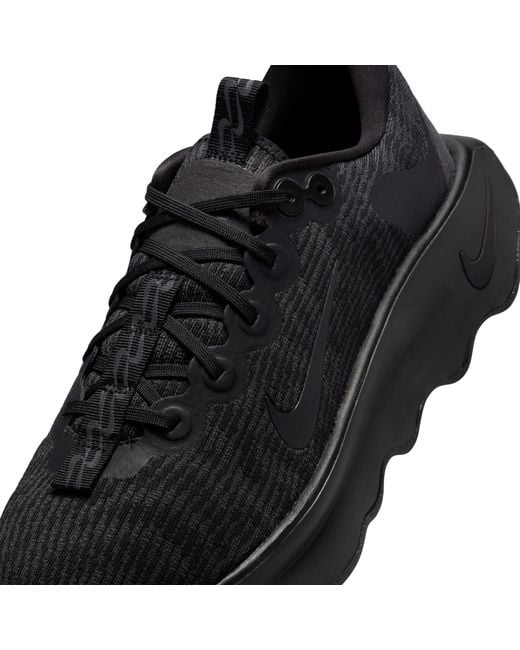 Nike Black Motiva Walking Shoes for men