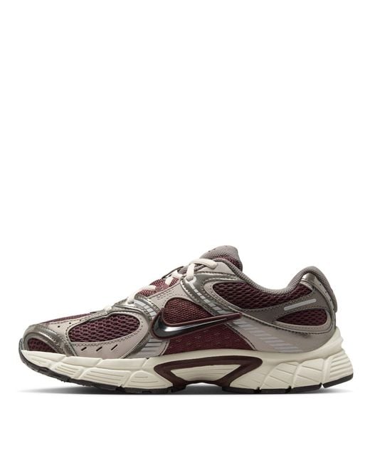 Nike Brown V5 Rnr