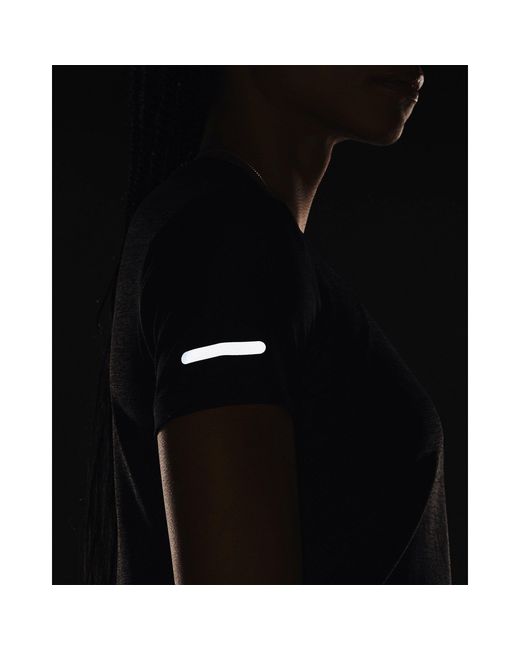 Under Armour Black Seamless Stride Short-Sleeve Performance Running Top