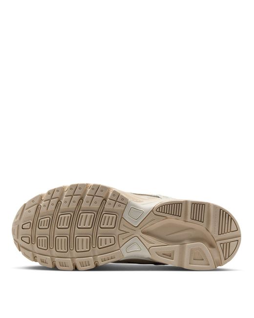 Nike White Initiator Running Shoe