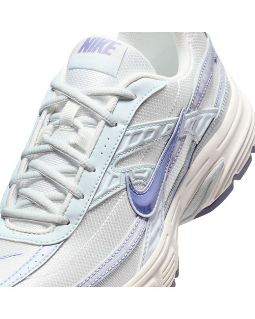 Nike White Initiator Running Shoe
