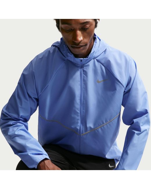 Nike Blue Miler Repel Running Jacket for men