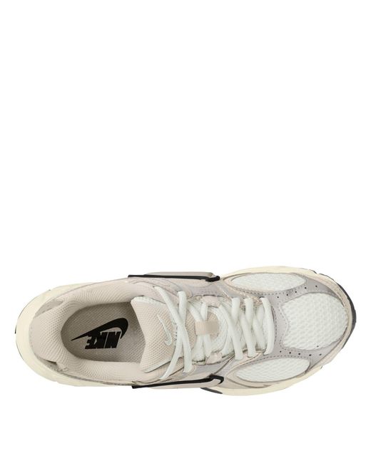 Nike White V5 Rnr