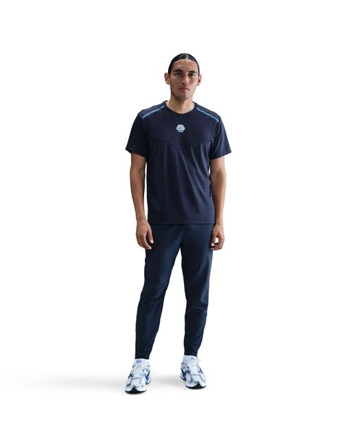 Nike Blue City Run Tee Sn61 for men