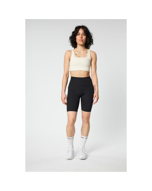 GIRLFRIEND COLLECTIVE White Quarter Socks