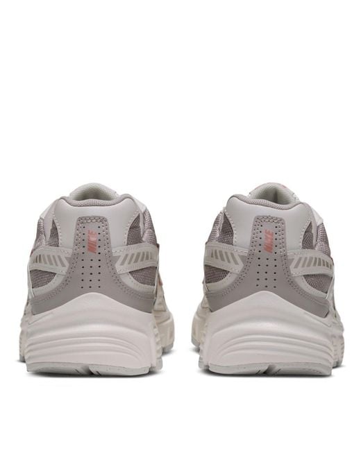Nike Gray Initiator Running Shoe