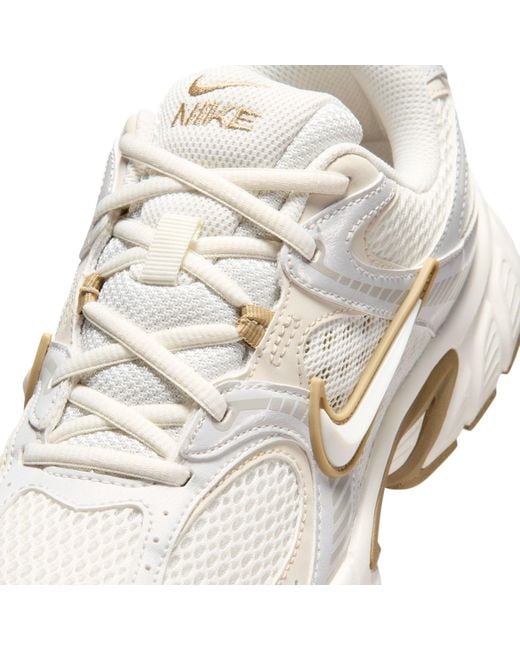 Nike White V5 Rnr