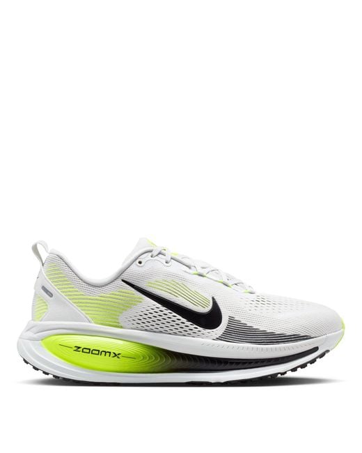 Nike White Vomero 18 Running Shoes for men