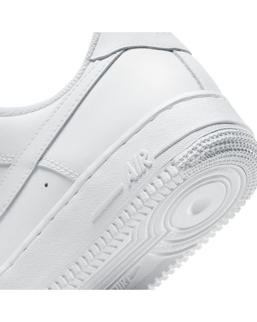 Nike White Air Force 1 07 Trainers