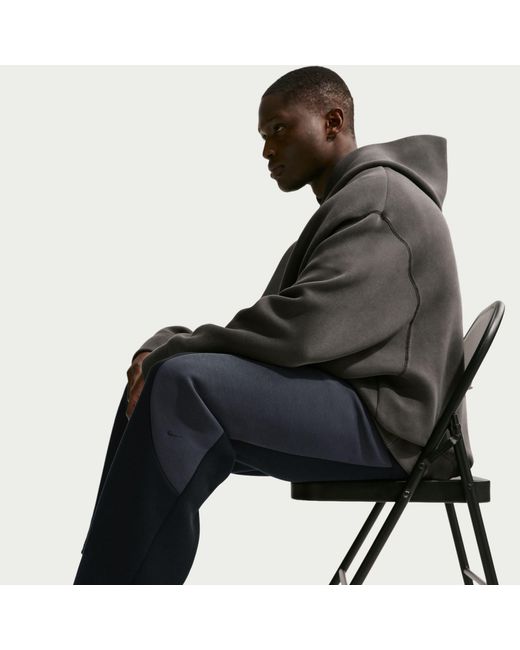 Nike Black Closed Hem Tracksuit Joggers for men