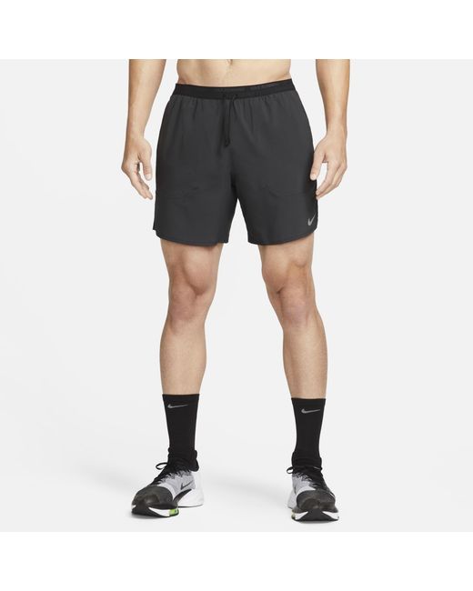 Nike Black Stride 7In Short for men