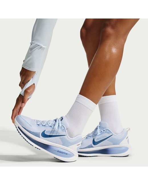 Nike Blue Vomero 18 Road Running Shoes