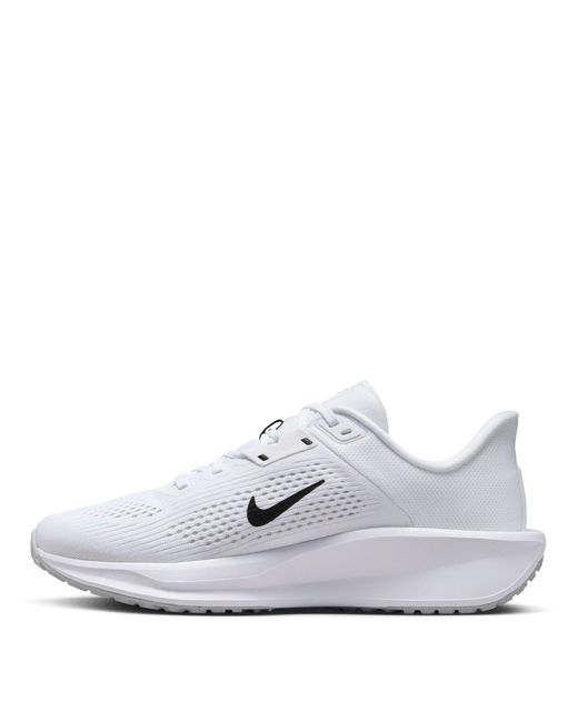 Nike White Quest 6 Road Running Shoes