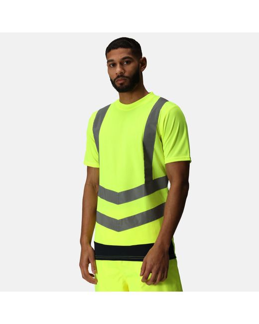 Regatta Green Hi-Vis T-Shirts for men