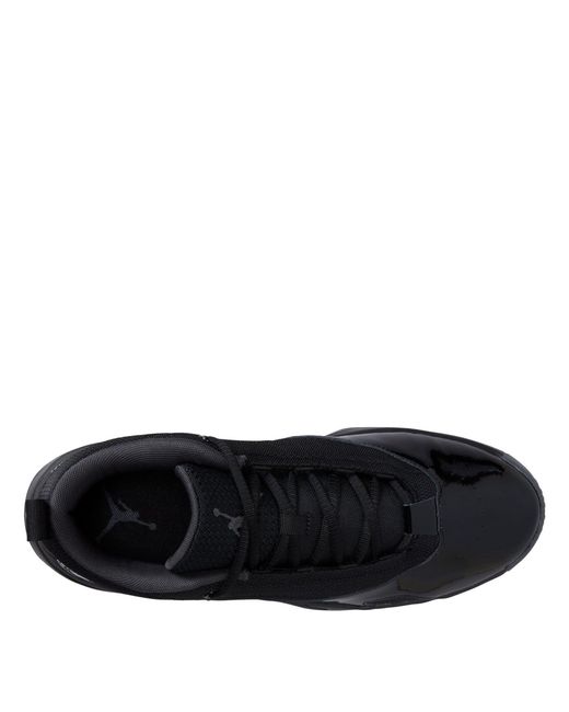 Nike Black Max Aura Basketball Trainers for men