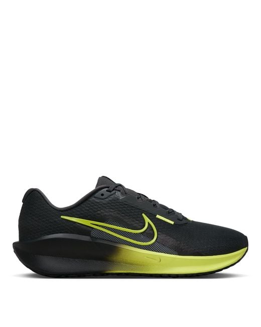 Nike Green Downshifter 13 for men
