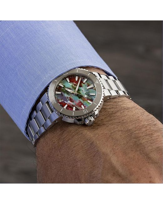 Oris Metallic Date Analogue Quartz Watch for men