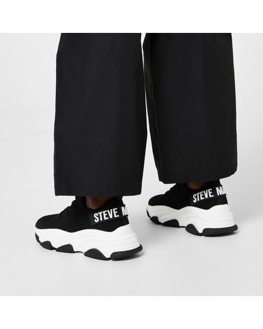 Steve Madden Black Protégé-e Sneakers.