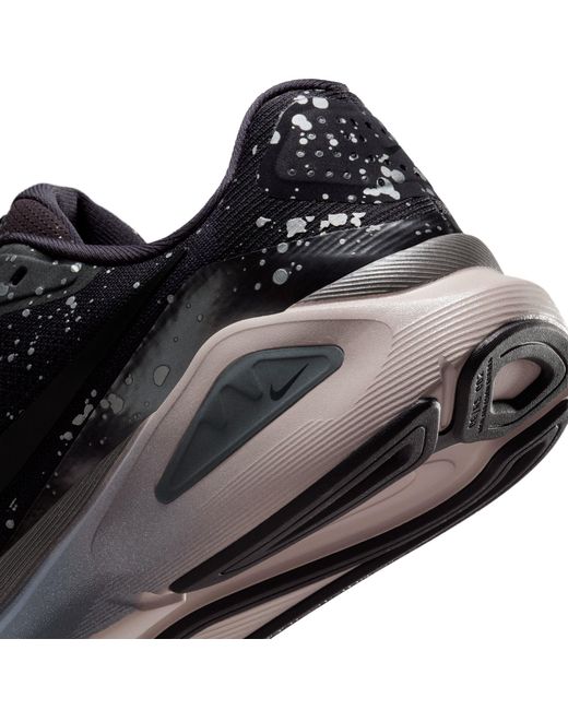 Nike Black Structure 26 Trainers