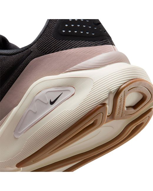 Nike Black Structure 26 Trainers for men