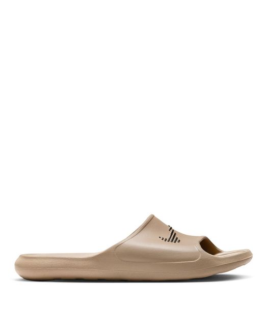 Nike Natural Victori 1 Showe for men